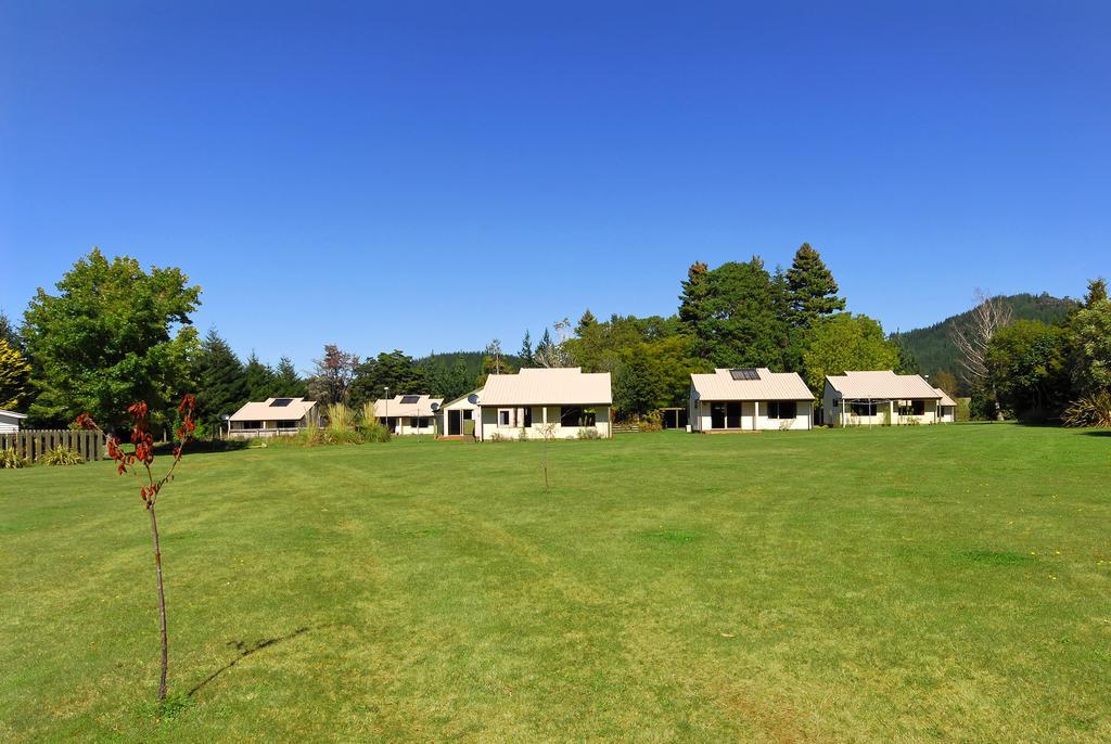 Mount Richmond Estate Motels Rai Valley Esterno foto