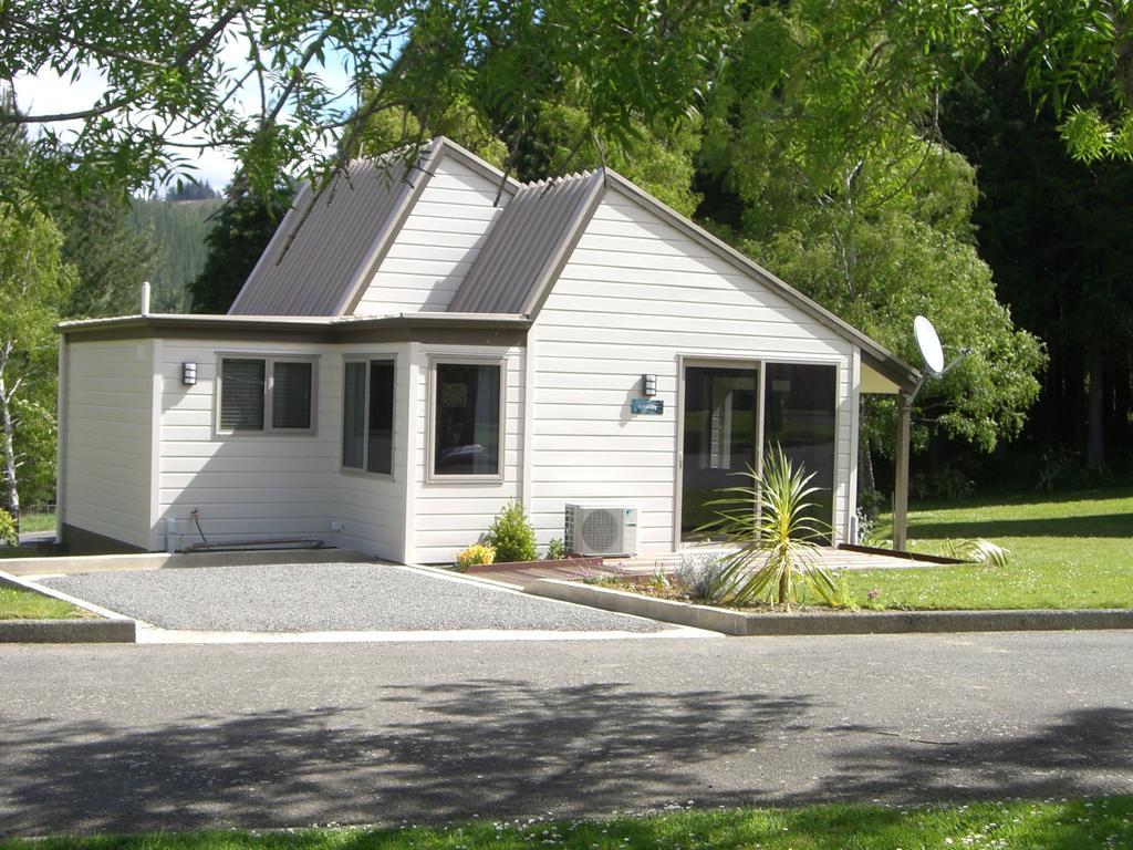 Mount Richmond Estate Motels Rai Valley Esterno foto